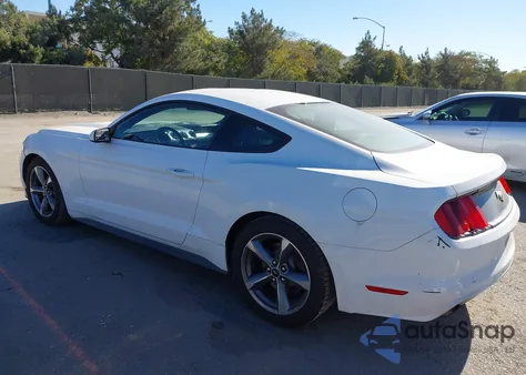 2016 Ford Mustang Ecoboost z USA, uszkodzony, nr VIN 1FA6P8TH1G5256950